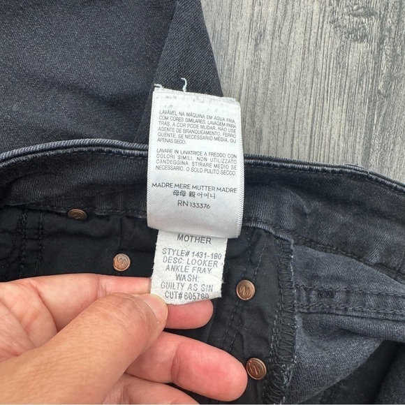 MOTHER Women's Black Looker Ankle Fray Jeans Size 25 - Picture 12 of 16